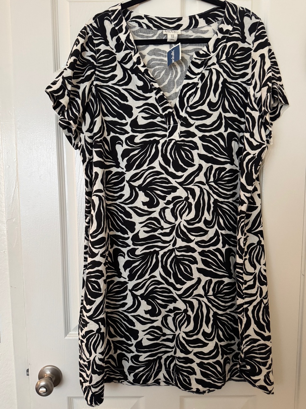 Nicole Miller Black and White Print Dress